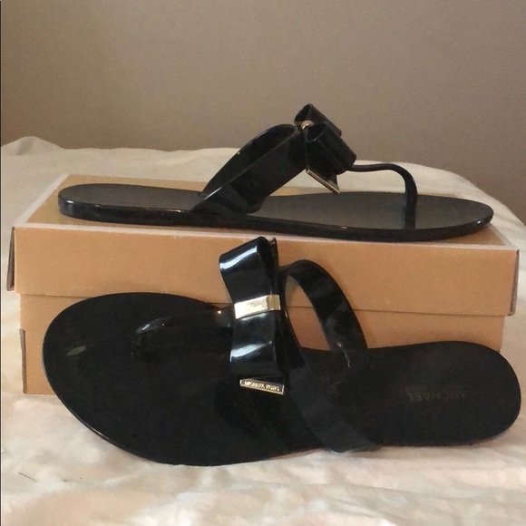 Michael Kors Shoes - Michael Kors Kayden thong